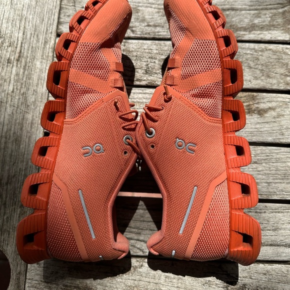 On Cloud Monochrome Flare Running Shoes - Picture 8 of 10